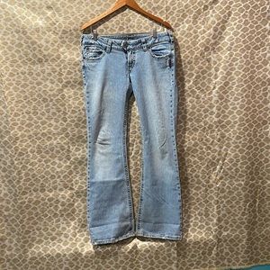 3 for $25 Distressed Silver Jeans ‘Tuesday’ 32x33